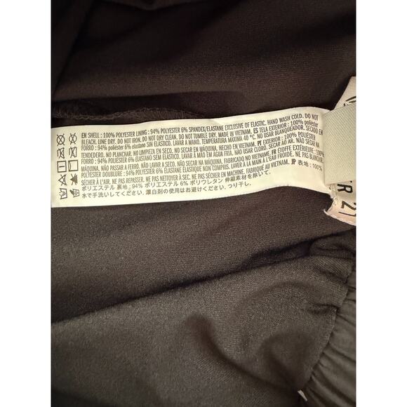 NWT Forever 21 Active High Rise Shorts XS Black Compression Workout Spring Sport - Picture 7 of 10